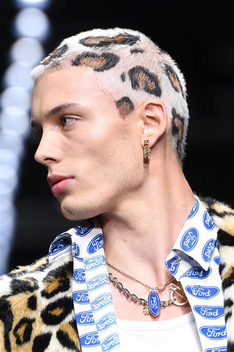 This Versace Leopard-Print Dye Job Was Done Freehand and It’s SO GOOD ...