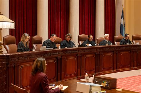 Minnesota Supreme Court hears arguments in woman's indecent exposure appeal
