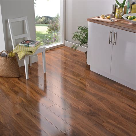 Everything You Need To Know About Hardwood Laminate Flooring - Flooring ...