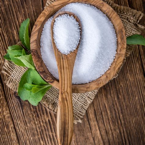 14 Healthy Sweeteners for Coffee (Best Sugar Alternatives)