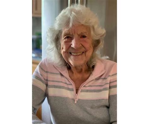 Carol Perry Obituary (1918 - 2024) - Everett, WA - The Herald (Everett)
