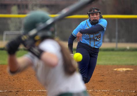 Wilde Lake vs River Hill softball | PHOTOS - Baltimore Sun