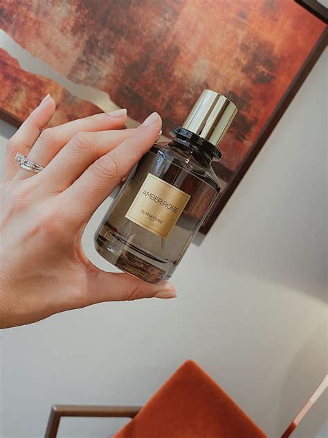 Amber Rose Perfume - Sunnamusk