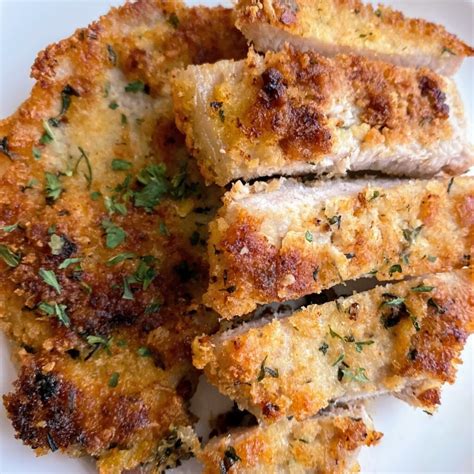 Crispy Panko Parmesan Pork Chops (Stovetop) - Platein28