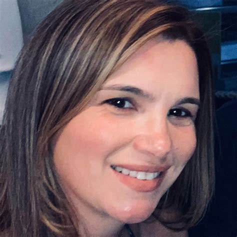 Everything @VeroRecommends (Veronica Diaz) recommends - Benable