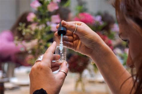 Perfume Making Masterclass – The London Refinery