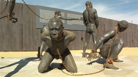Watch 60 Minutes Overtime The sculpture of slavery - Paramount+