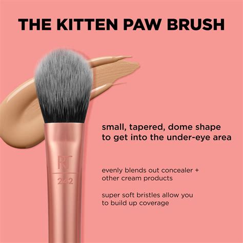 Real Techniques Brightening Concealer Makeup Brush, Face Brush For Eye ...