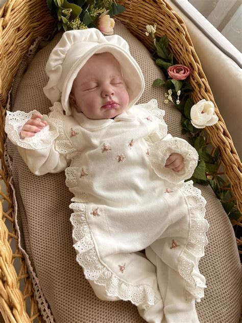 Newborn baby fashion online