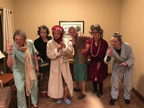 Best Old Lady Costume yet! #halloween #oldpeople #oldpeoplecostume # ...