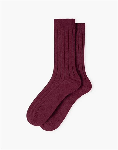 Cranberry Cashmere Socks | Men's Cashmere Socks | Brora