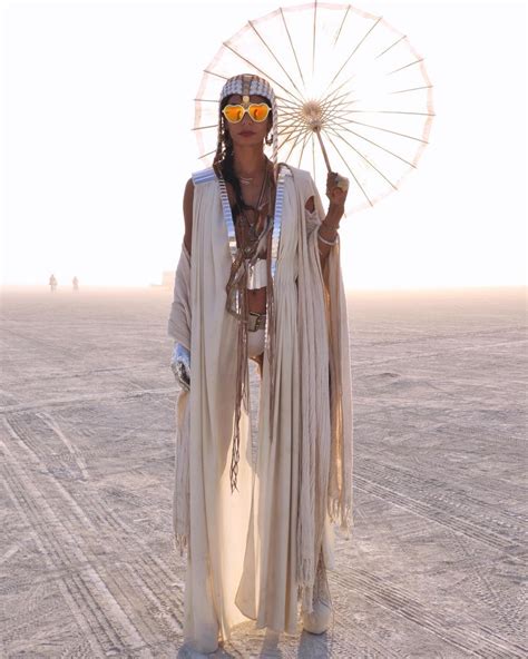Review: Top 6 Disco Ball Costume Ideas of 2021 | Burning man girls ...