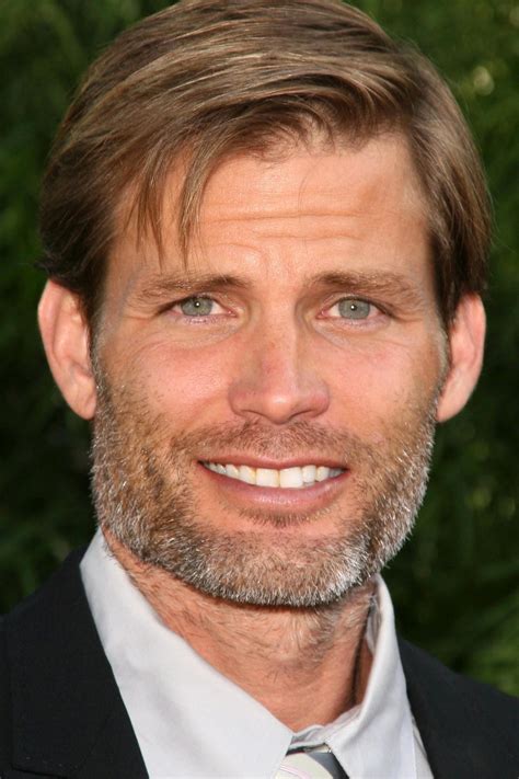 Casper Van Dien Eye Color