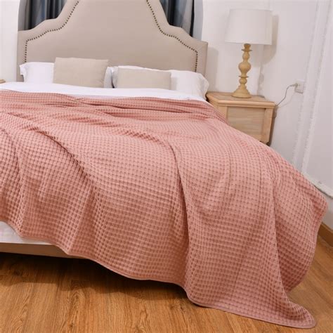 100% Cotton Waffle Blanket Queen Size Pink - AptDeco