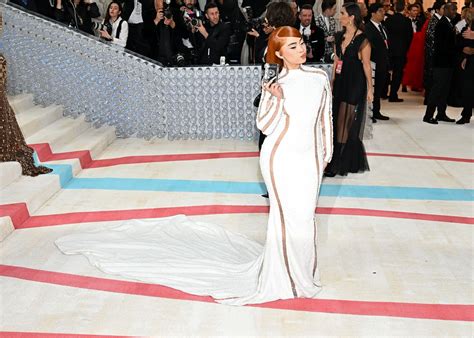 Ice Spice Brought the Most Unlikely Accessory to the Met Gala 2023 — See Photos | Teen Vogue