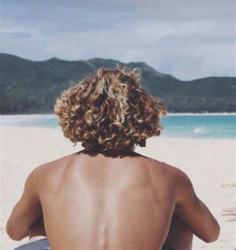 Pin by Sophie de la Pépinière on Kapsels | Surfer hair, Long hair styles men, Curly hair men