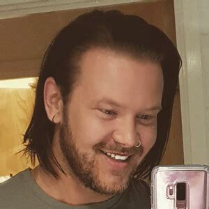 Adam Oakley - Age, Bio, Family | Famous Birthdays
