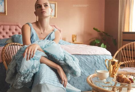 Lara Mullen Holiday Style Harper's Bazaar UK December 2023 — Anne of ...