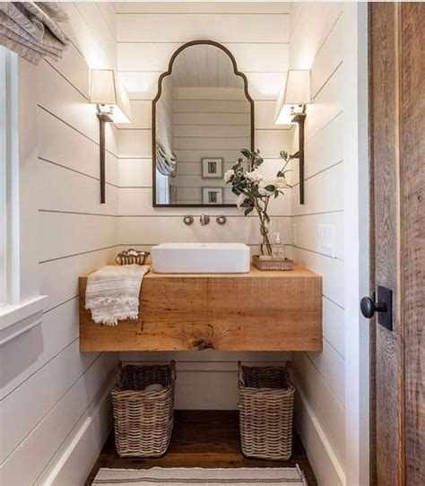Small Half Bathroom Decor Ideas & Tips