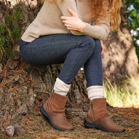 Black | Women's Waterproof Ankle Boot | Terrain GTX Boots | Hotter UK