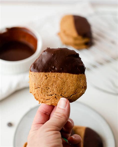 The BEST Healthy Peanut Butter Powder Cookies Recipe – Fit Mama Real Food