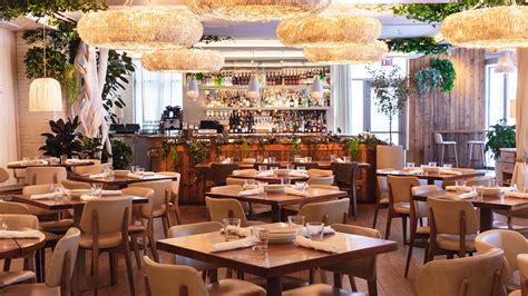 Chicago hotel restaurants among Top 100 in the US list 2025 ...