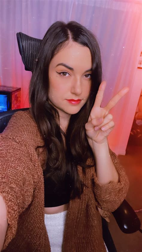 TW Pornstars - Sasha Grey. Twitter. Announcing a new contest live now then trying out the new ...