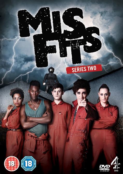 Misfits: Series 2 [DVD]: Amazon.de: Claire Rafferty, Robert Whitelock ...