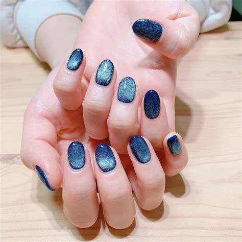 24 Magnetic Nail Art Examples That Truly Wows - BelleTag