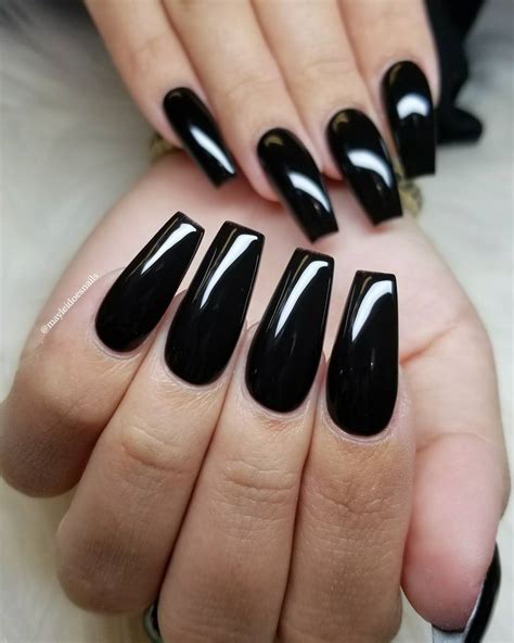Black Coffin Acrylic Nails