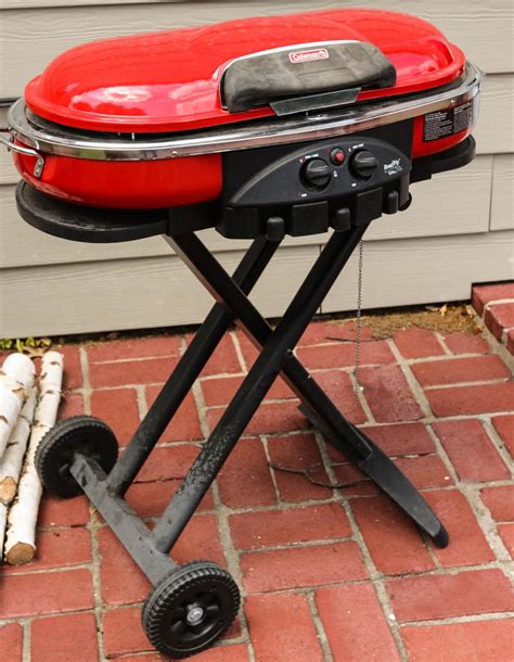 #508: A COLEMAN 9949A PORTABLE GAS GRILL