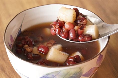 関連する画像の詳細をご覧ください。食譜看過來》年糕紅豆湯 | 信傳媒