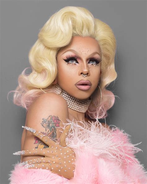 AJA / Drag Queen / RuPaul's Drag Race | Rupaul drag queen, Drag queen, Queen aesthetic