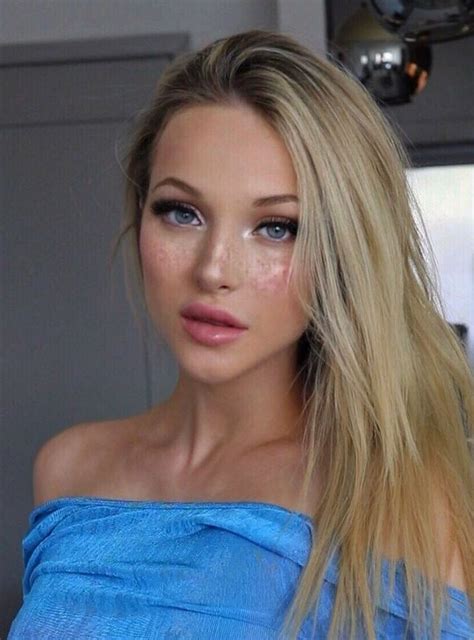 Chicas sexies selfie. Conoce Solteros Adultos Aquí