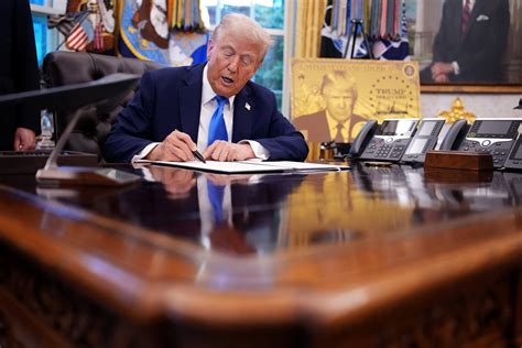 H-1B visa: What Trump's new $100k fee means - and who it targets | The ...