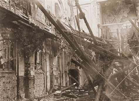 10 Kristallnacht Photos That Capture the Horror of 'The Night of Broken ...