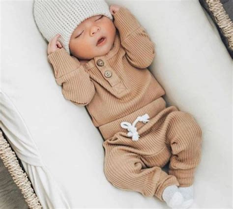 Super Cute Basic Newborn Clothes Set / Baby Boy Girl Outfit / 1st ...