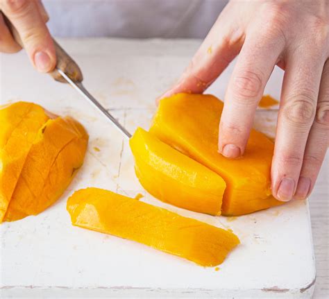 How To Cut A Mango How To Cut A Mango