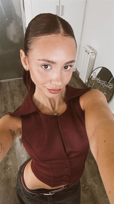 Mar cosca | Xfa si alguien sabe de algún laburo avisen | Instagram