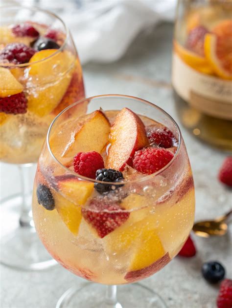 Easy White Peach Sangria