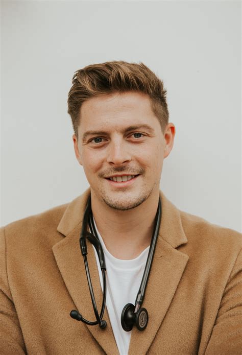 Dr Alex George - Motivational & Mental Health Speakers