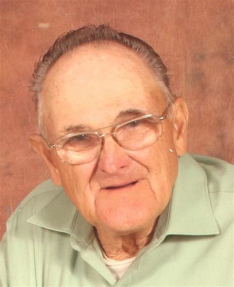 Harold "Tom" Nyberg Obituary - East Peoria, IL
