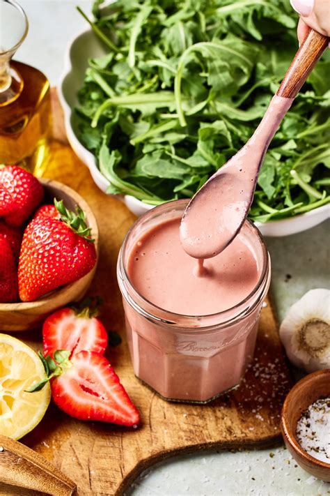 Strawberry Balsamic Dressing