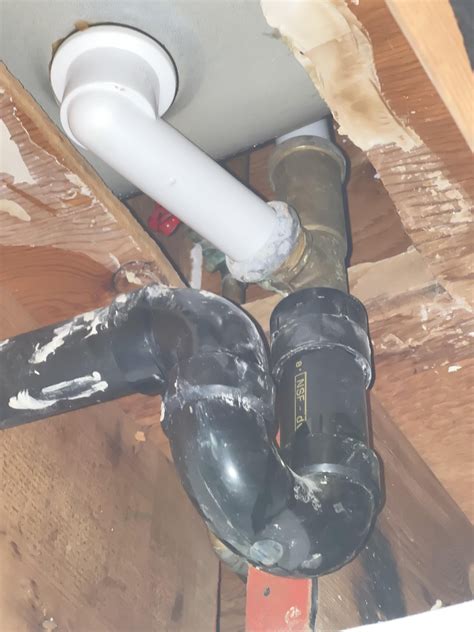 Plastic shower P trap leaking (glued on) : r/Plumbing