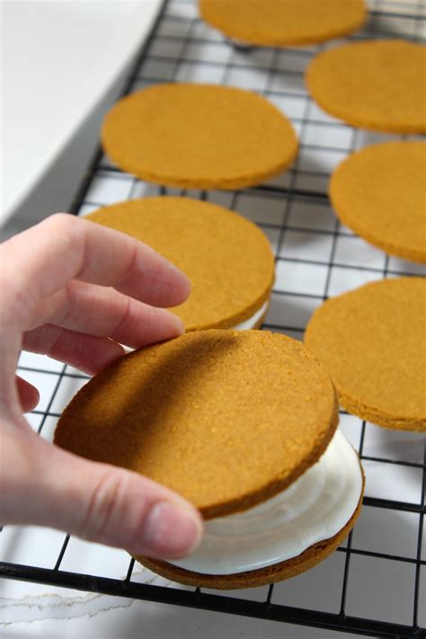 Copycat Moon Pie Recipe - The Squeaky Mixer