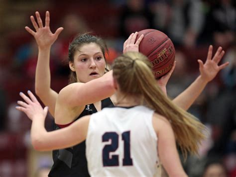 Ada-Borup's Kritzberger rises from water girl to helping lead the ...