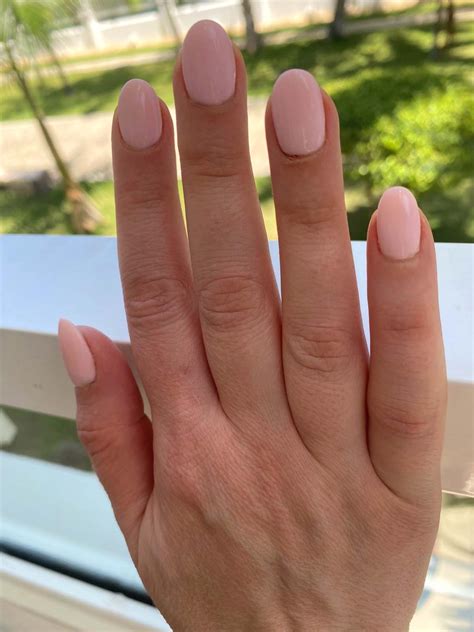 Pale Pink Nails – Vibrant Guide