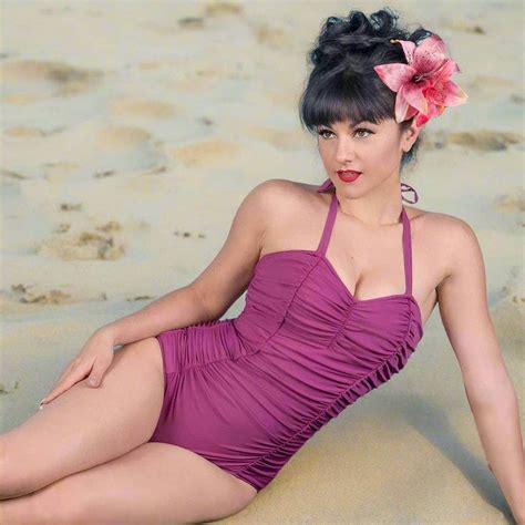 [Size XS Remaining] Pinup 1950s Rosie Retro One-Piece Swimsuit in Flor ...