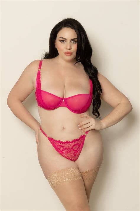 Plus Size Lace Bra & Panty set from Seven Til Midnight - Sexy Plus