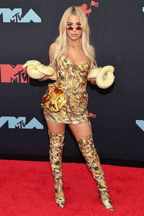 MTV VMAs 2019: Tana Mongeau Brings Snake to Red Carpet